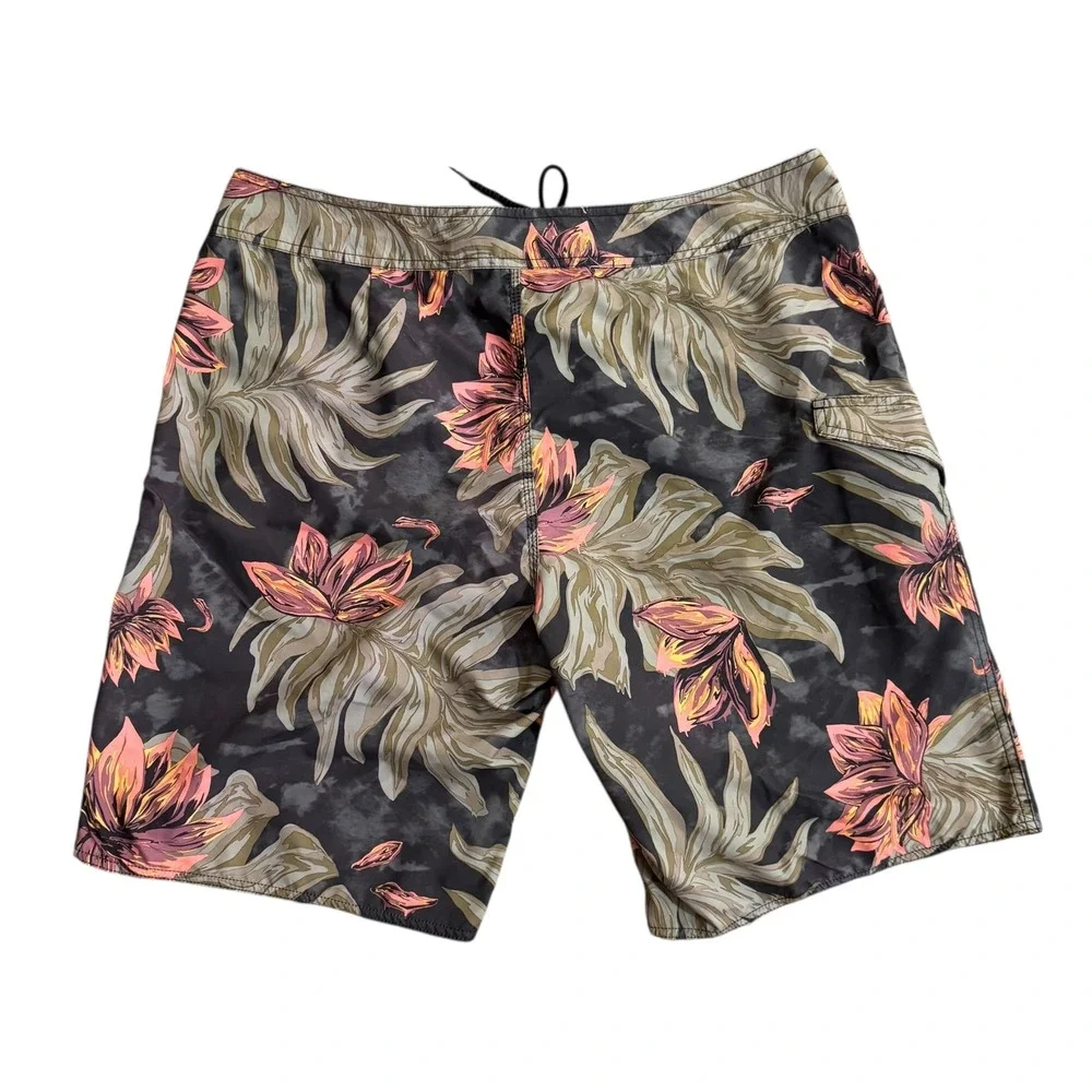 NWT Volcom Mod Polydactyl Boardshorts